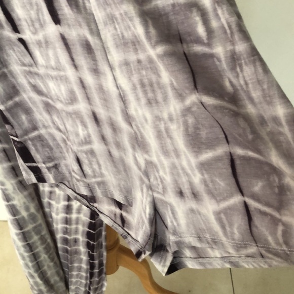 Akira Chicago Red Label  maxi pool dress / with shorts underneath Size L - Picture 5 of 10